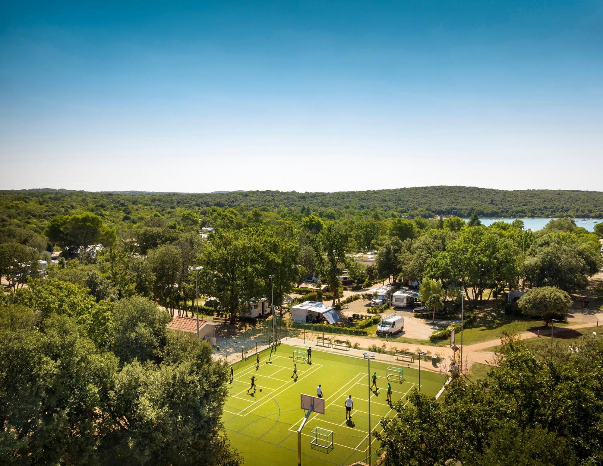 Maistra Camping Vestar Pitches Ровінь Екстер'єр фото